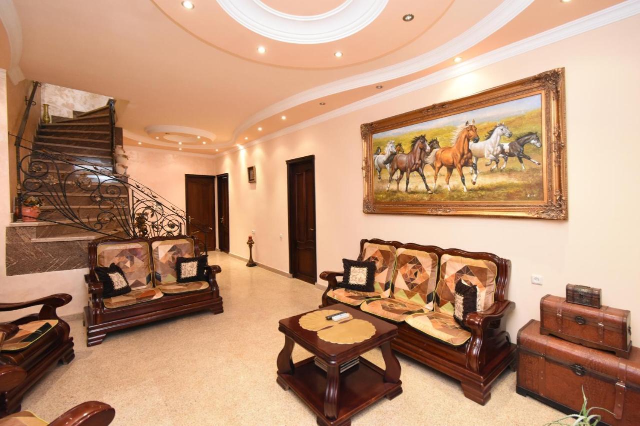 Guest House Erivan Dış mekan fotoğraf
