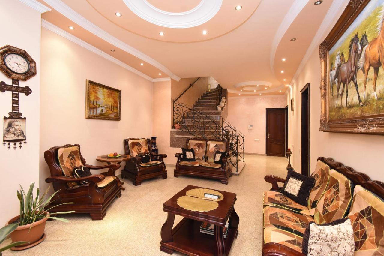 Guest House Erivan Dış mekan fotoğraf